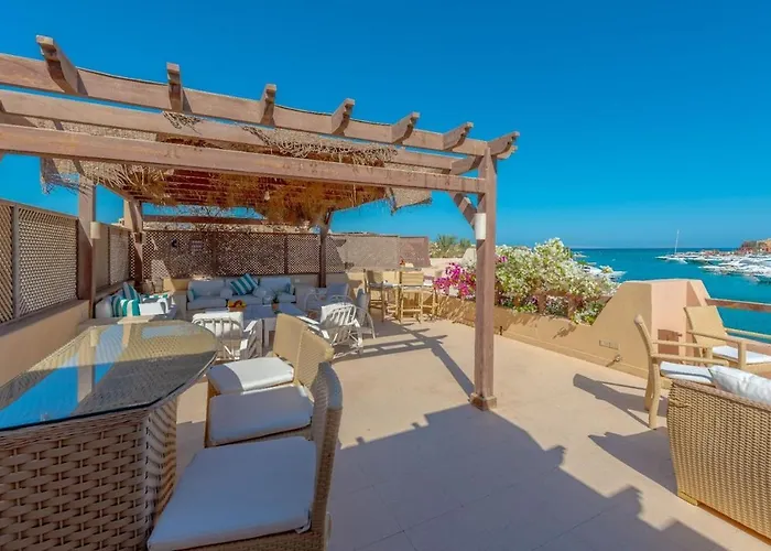 Luxury On The Marina *