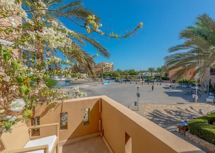 Luxury On The Marina شقة